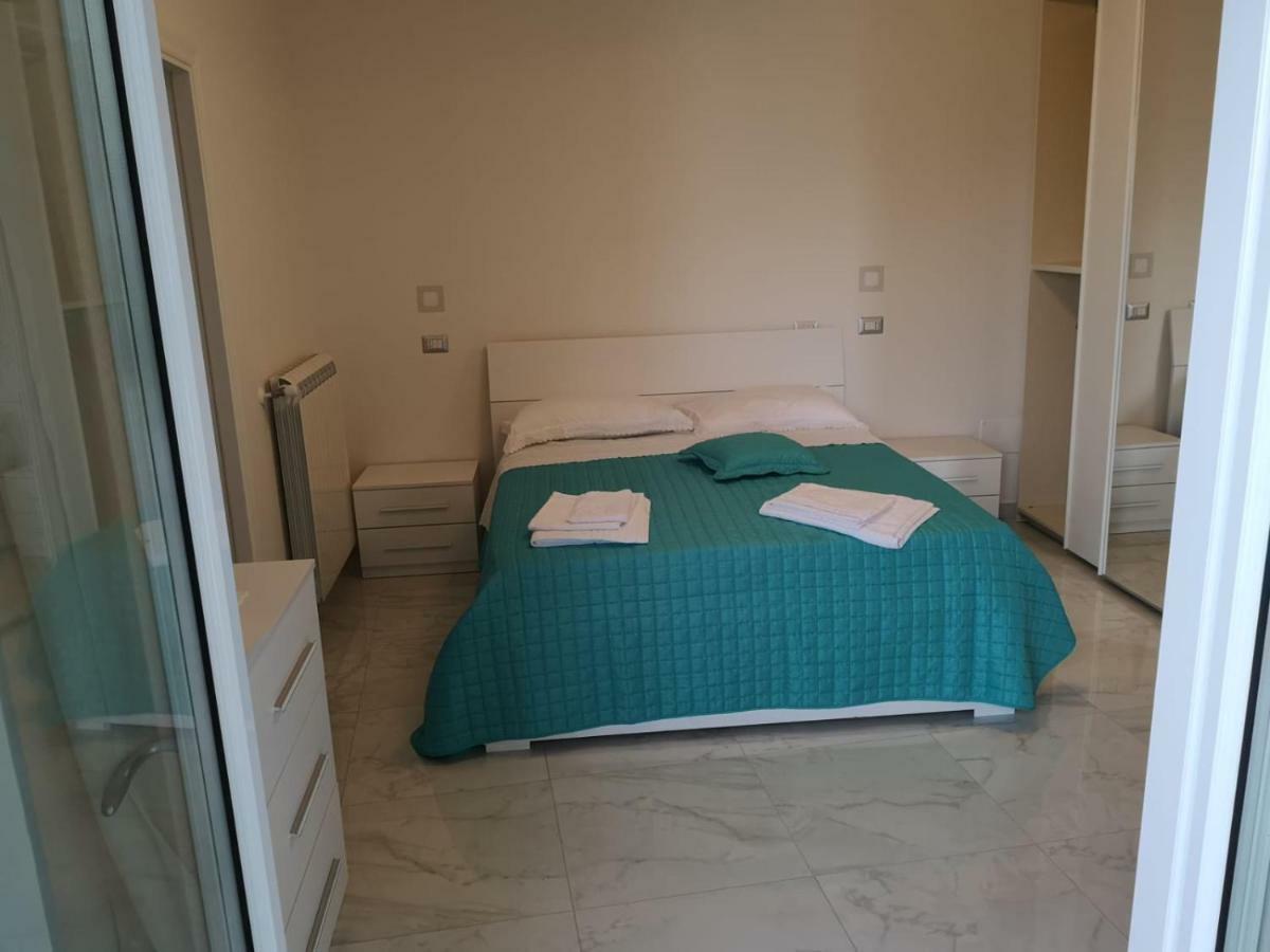 Nonna Rosa House Apartment Scala Bagian luar foto