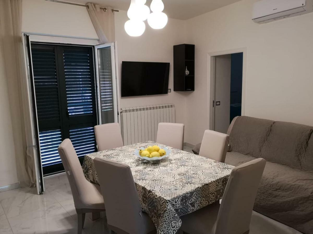 Nonna Rosa House Apartment Scala Bagian luar foto