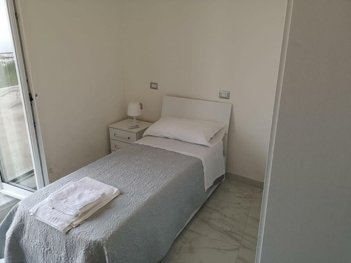 Nonna Rosa House Apartment Scala Bagian luar foto